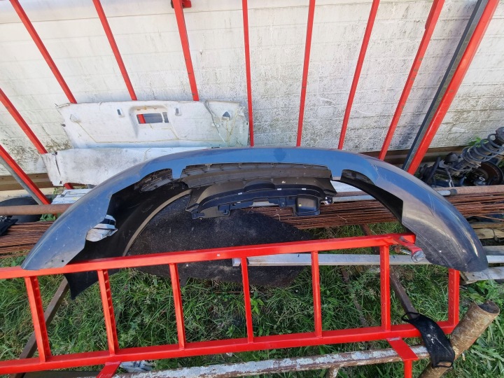 PARE-CHOCS AVANT AVANT FORD FIESTA MK7 8A6117B968