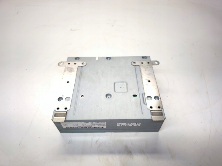 SYNTONISEUR MODULE RADIO AUDI A6 A8 Q7 4E0035541P 4E0910541M