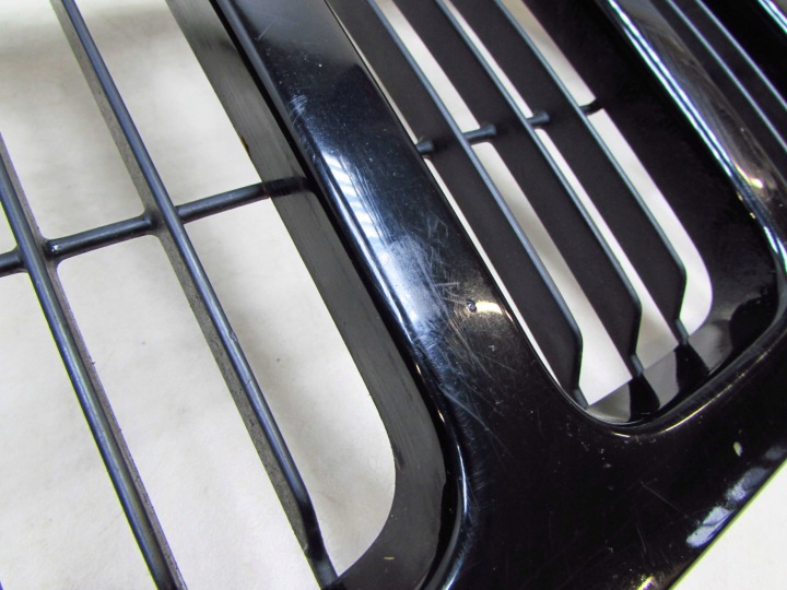 JEEP CHEROKEE KJ LIBERTY LIFT 04-07 GRILLE CALANDRE RADIATEUR
