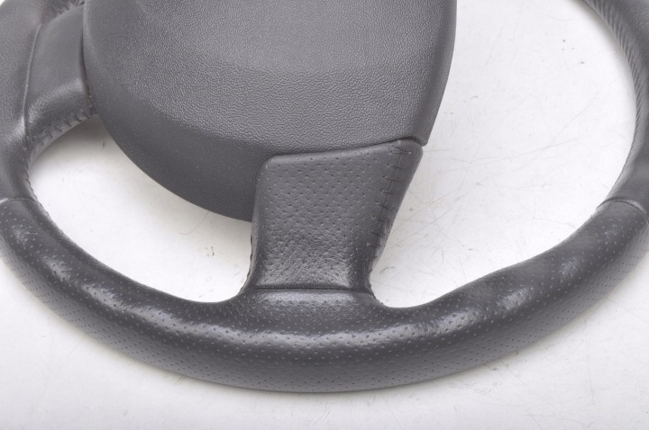 RENAULT GRAND SCENIC II MEGANE II VOLANT CUIR 8200106306J