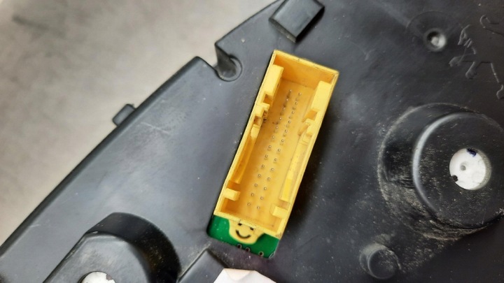 COMPTEUR TABLEAU DE BORD 9665107480 PEUGEOT 308 2.0 HDI