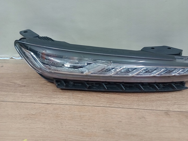 HYUNDAI KONA FARO DIODO LUMINOSO LED DRL LUZ DIRECCIONAL DERECHA 