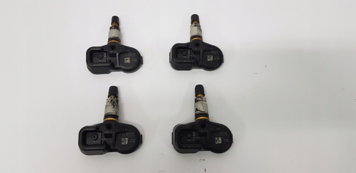 YARIS III 11-22 AURIS II CAPTEUR PRESSION AIR ROUES 10R-035437