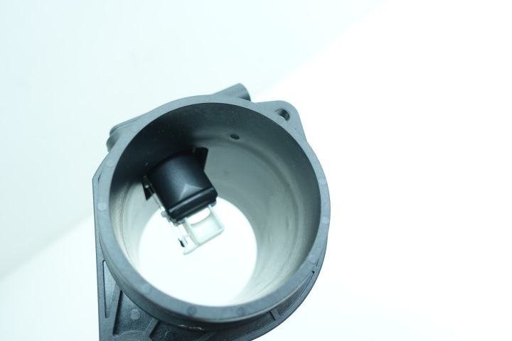 HELLA DÉBITMÈTRE AIR MERCEDES 8ET 009 1