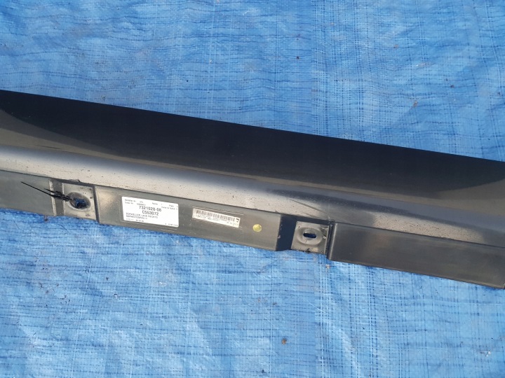 MOULURE SEUIL DROITE BMW 7 F01 B90 7321028-08