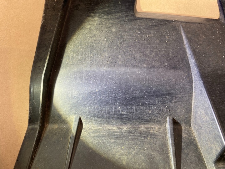 PARE-CHOCS ARRIÈRE AUDI A3 8V BERLINE 8V5 2012-2016 8V5807511