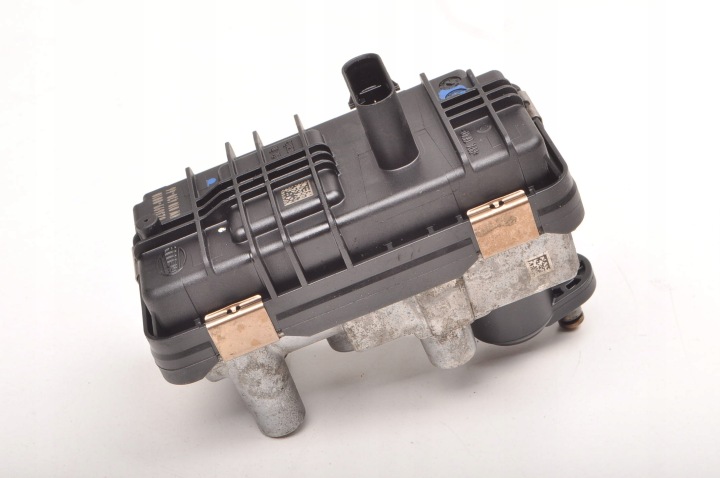 BENTLEY BENTAYGA 4.0 TDI 320KW 435KM GUIDE TURBINES 6NW010430-46 50TYS K