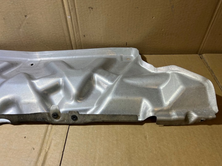 AUDI Q5 80A PROTECTION THERMIQUE 80A807329B