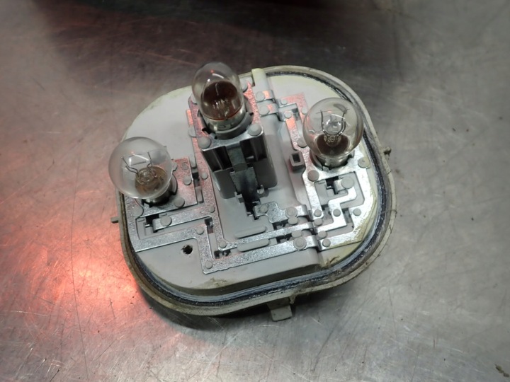 PHARE GAUCHE ARRIÈRE FIAT BRAVO II