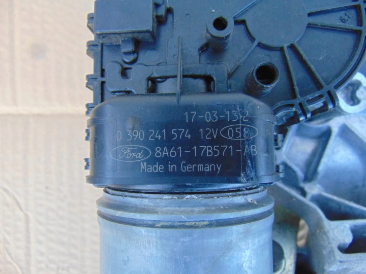 MÉCANISME ESSUIE-GLACES AVANT FORD FIESTA MK7 EUROPE