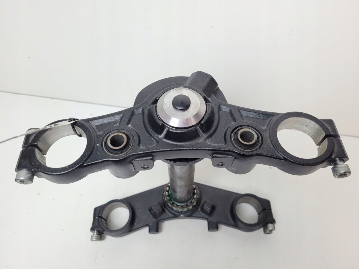 KAWASAKI Z650 20+ ÉTAGÈRE SUPÉRIEURE INFÉRIEURE SUSPENSION AVANT