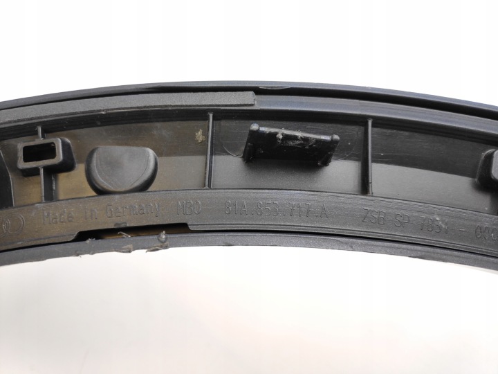 AUDI Q2 81A MOULURE REVÊTEMENT GARDE-BOUE GAUCHE AVANT 81A853717A