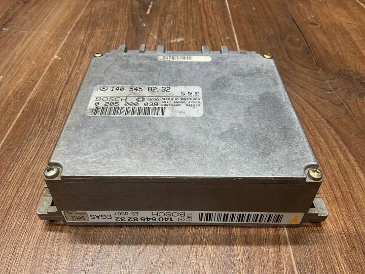MODULE CONTRÔLEUR PAPILLON DES GAZ EGAS MERCEDES S320 W140 A1405458232 1405458232