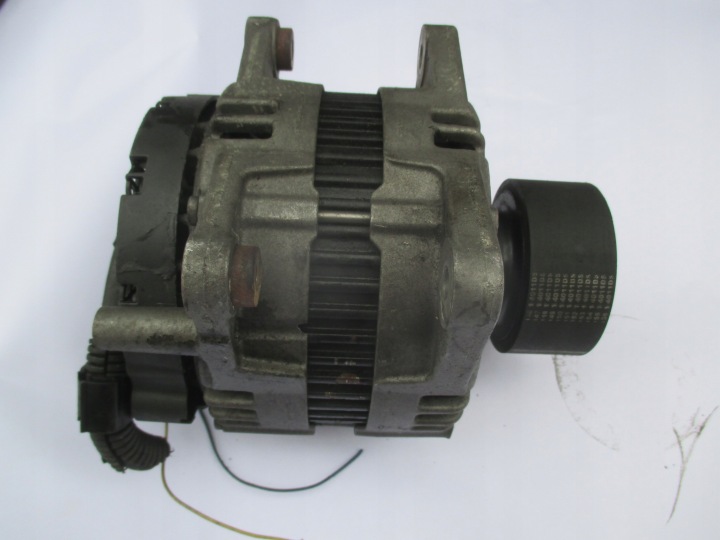 ALTERNATEUR VOLKSWAGEN T5 2.5 TDI 0121715004 180A