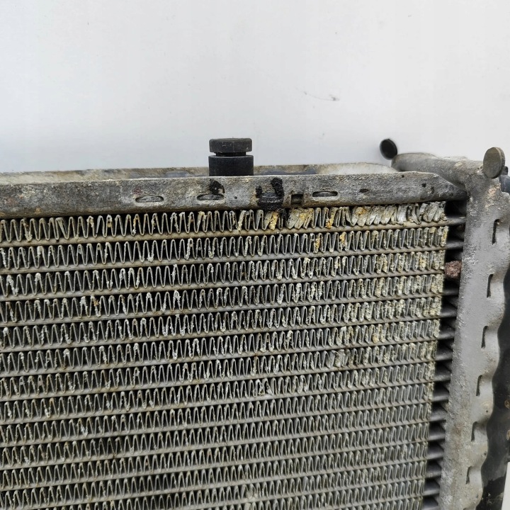 PORSCHE OE 99710613102 RADIATEUR SYSTÈME REFROIDISSEMENT MOTEUR