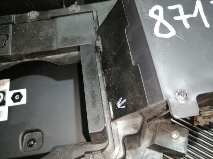 GRILLE CALANDRE DACIA SPRING LIFT HAL 8715