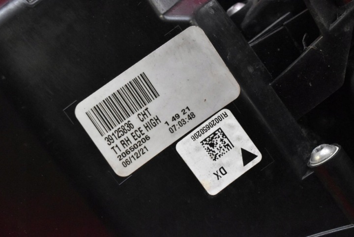 PHARE DROITE ARRIÈRE ARRIÈRE LED 39125836 OPEL INSIGNIA B BERLINE 17-20