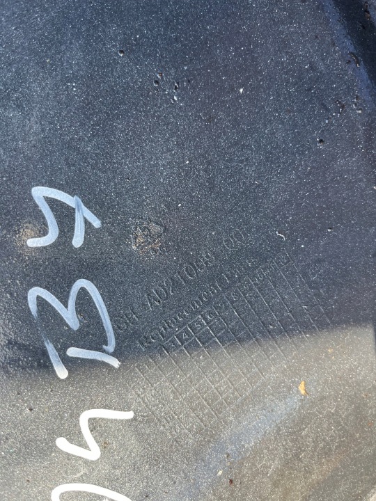 AUDI A4 B7 8E5 PARE-CHOCS ARRIÈRE ARRIÈRE ORIGINAL EN BON ÉTAT