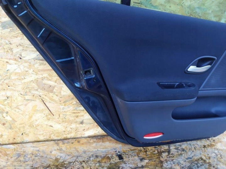 PORTES LEWEWE ARRIÈRE ARRIÈRE NV903 RENAULT LAGUNA II HAYON