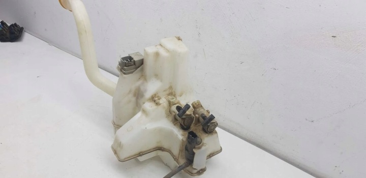 RÉSERVOIR LIQUIDE VERS LAVE-GLACES SUBARU OUTBACK V 5 2.0D 2018R