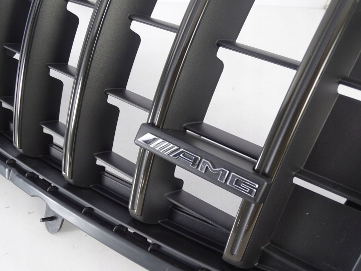GRILLE CALANDRE MERCEDES GLA AMG A247 W247