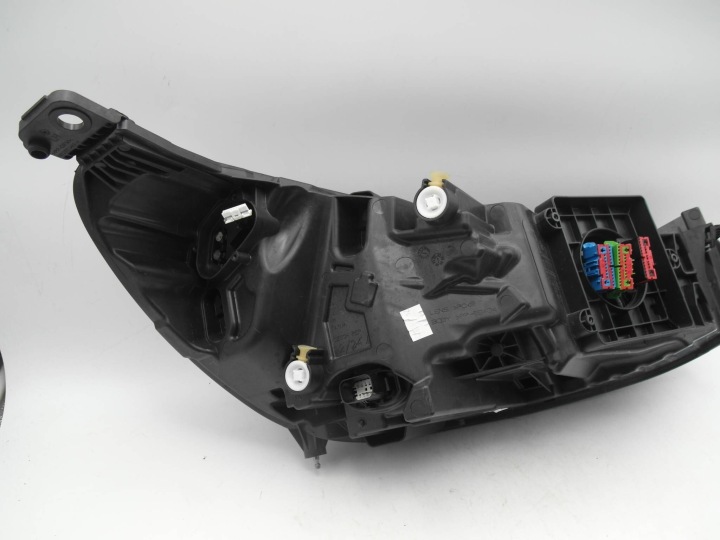 PHARE AVANT AVANT GAUCHE FORD FOCUS MK4 LIFT COMPLET LED NX7B13E017AG NR99