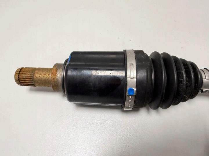 BMW OE 8643183 DEMI-ARBRE
