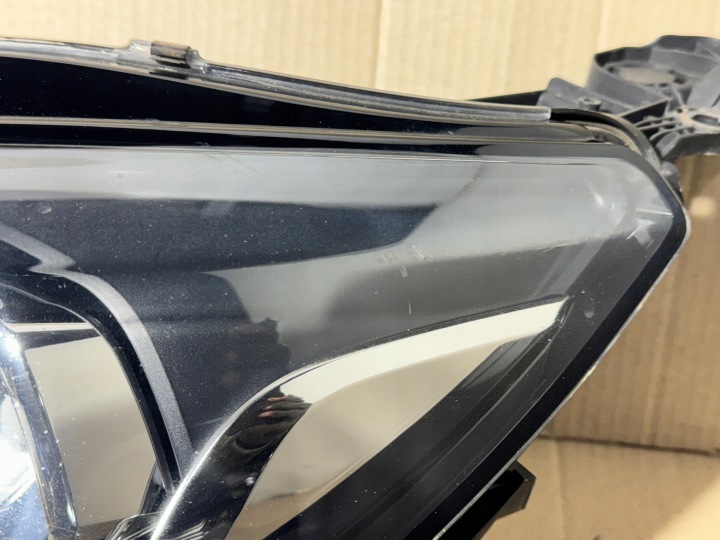 PHARE GAUCHE AVANT GAUCHE AVANT PEUGEOT 308 II T9 UK ANGLAIS 9800553280