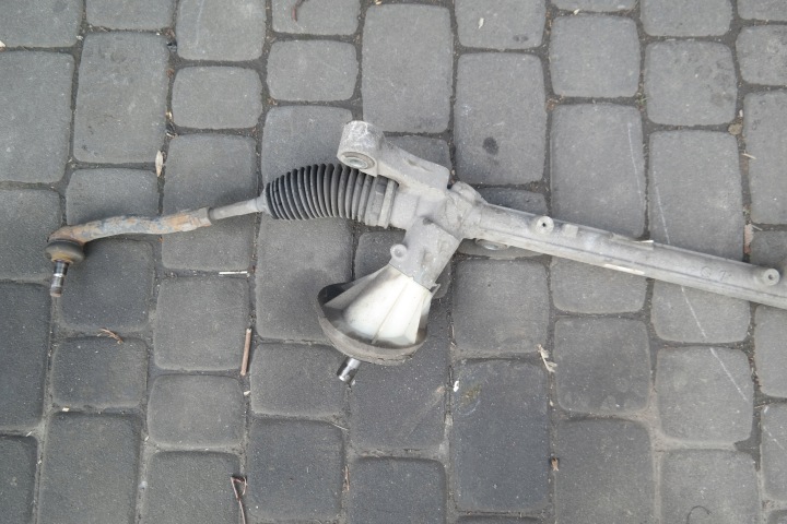 MAZDA 2 DE CRÉMAILLÈRE DE DIRECTION 07-14