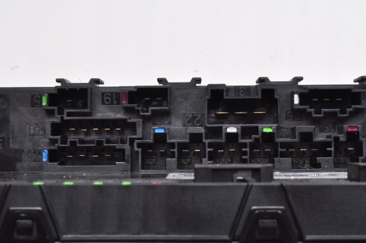 MERCEDES W211 3.0 CDI LIFT MODULE CONTRÔLEUR SAM A2115459401