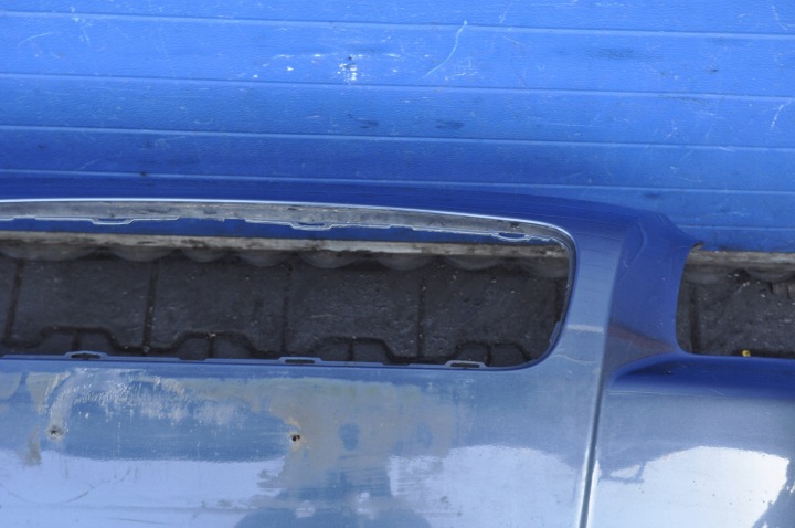VOLVO C70 II PARE-CHOCS AVANT AVANT 466-26 SOUS LAVE-GLACES