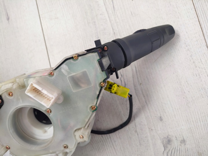 NISSAN MICRA 3 III K12 COMMUTATEUR COMPOSITE ARAIGNÉE BANDE 25560-AX618