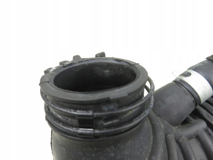 TUYAU ADMISSION HYUNDAI I40 1.7 CRDI 281303Z300 281383Z300