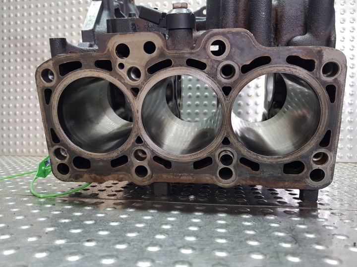 BLOC MOTEUR NOMINAL 03P021A CFW VW POLO V 6R FABIA II IBIZA V 1.2TDI CFW