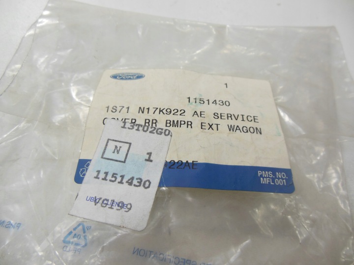 BOUCHON PARE-CHOCS ARRIÈRE FORD MONDEO MK3 UNIVERSEL OE 1151430
