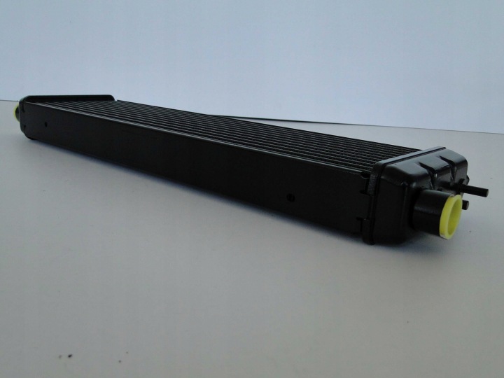 MERCEDES RADIATEUR HUILES 63 AMG OLEJOWKA SL 230 R230 LIFT