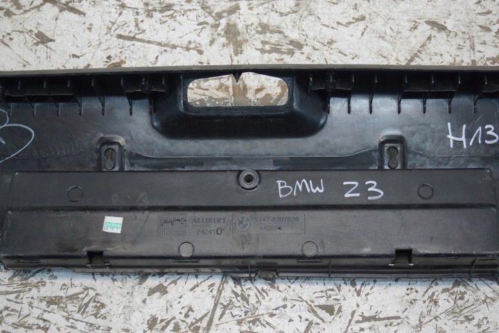 PROTECTION COURROIE ARRIÈRE BMW Z3 8397826