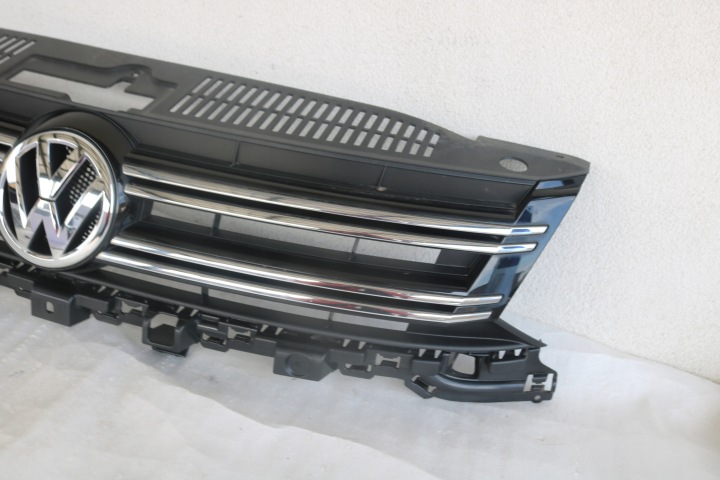VW TIGUAN I LIFT CALANDRE GRILLE 5N0853653F