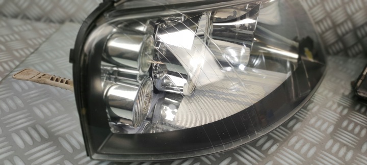 PROJECTEUR PHARE GAUCHE GAUCHE DROITE DROIT AVANT AVANT SEAT ALHAMBRA LIFT 00-