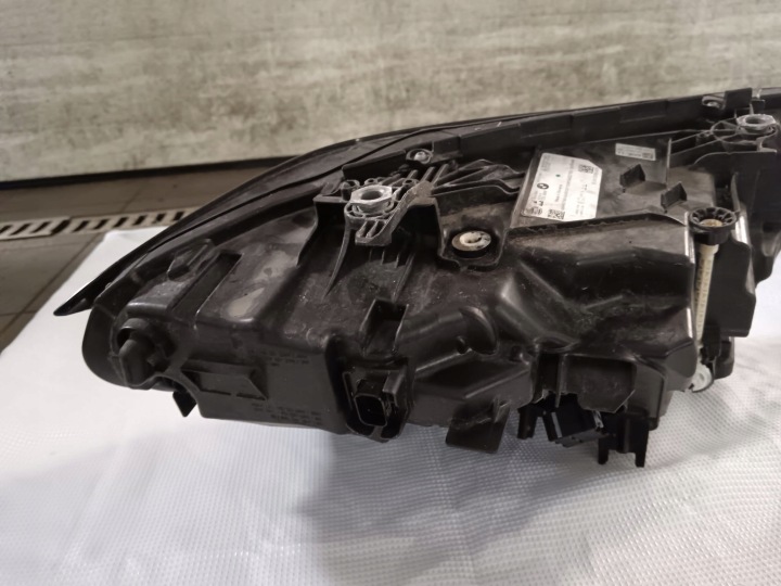 PHARE GAUCHE AVANT AVANT BMW G20 G21 LIFT LCI COMPLET LED PROJECTEUR TARNOW