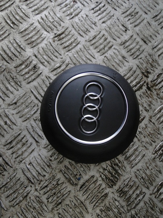 PLANCHE CONSOLE AIRBAG AUDI A5 8W6 8W1858041 8W0880201 8W0880204D ORIGINAL