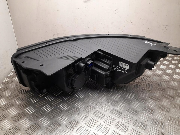 PHARE AVANT HYUNDAI IONIQ 5 NE 2023 AVEC DROITE 92180GI110