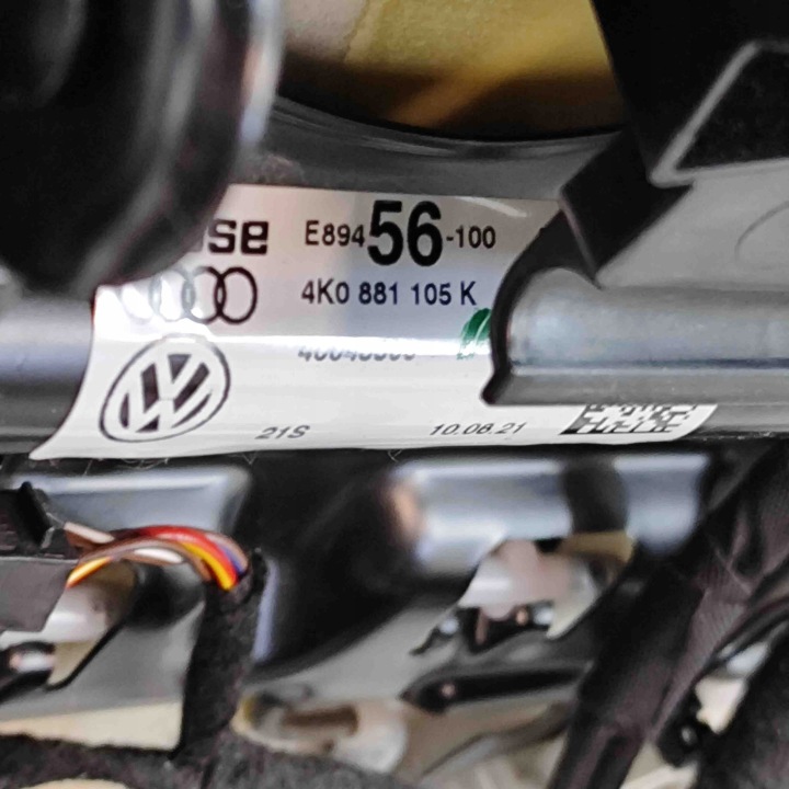 SIÈGE AVANT GAUCHE SKODA SKODA ENYAQ IV SUV (5AC, 5AZ) 4K0881105K 32385791