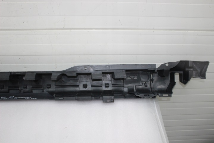 MERCEDES VITO W639 PARE-CHOCS ARRIÈRE ARRIÈRE NIELAKIEROWANY STRUKTURA A6398800271