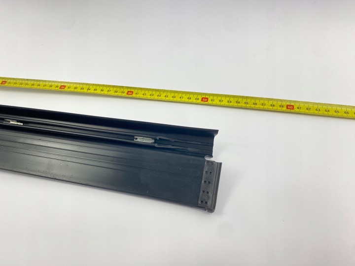 MOULURE SEUIL REVÊTEMENT SEUIL MERCEDES W124 BERLINE UNIVERSEL ARRIÈRE DROIT GAUCHE NOIR