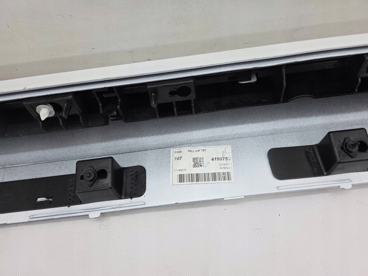 VOLVO XC90 II 15+ MOULURE SEUIL GAUCHE REVÊTEMENT FIXATION COMPLÈTE 31672370