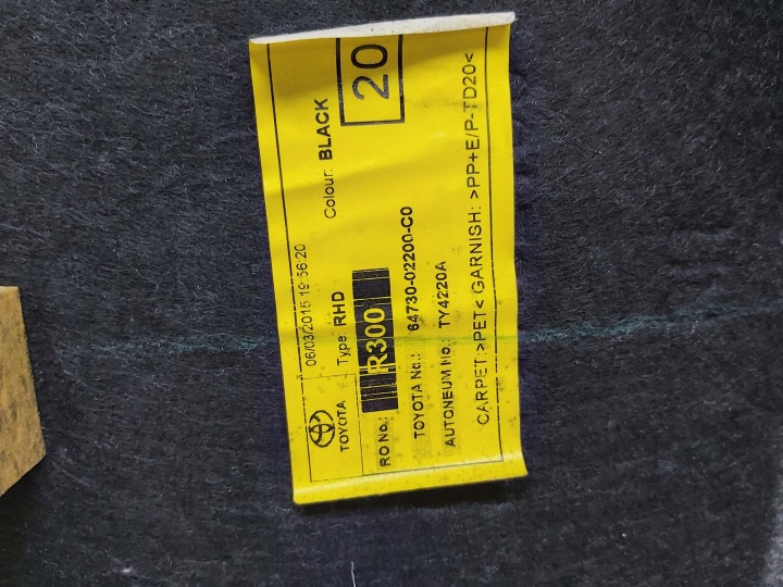 TOYOTA AURIS II COLLECTEUR COUVERCLES DE COFFRE DROIT ARRIÈRE UNIVERSEL 64730-02200