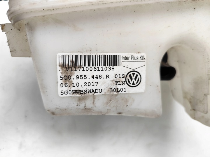 VW GOLF RÉSERVOIR LIQUIDE VERS LAVE-GLACES VITRES AVANT AVANT 2017