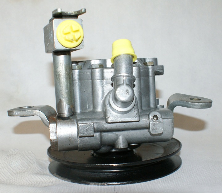 POMPE AMPLIFICATEUR NISSAN ATLEON 3.0 7692974119
