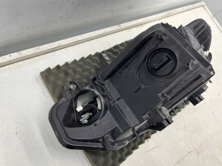 PHARE PROJECTEUR BMW 4 F32 F33 F36 M4 F82 F83 M3 F80 DROITE AVANT EUROPE